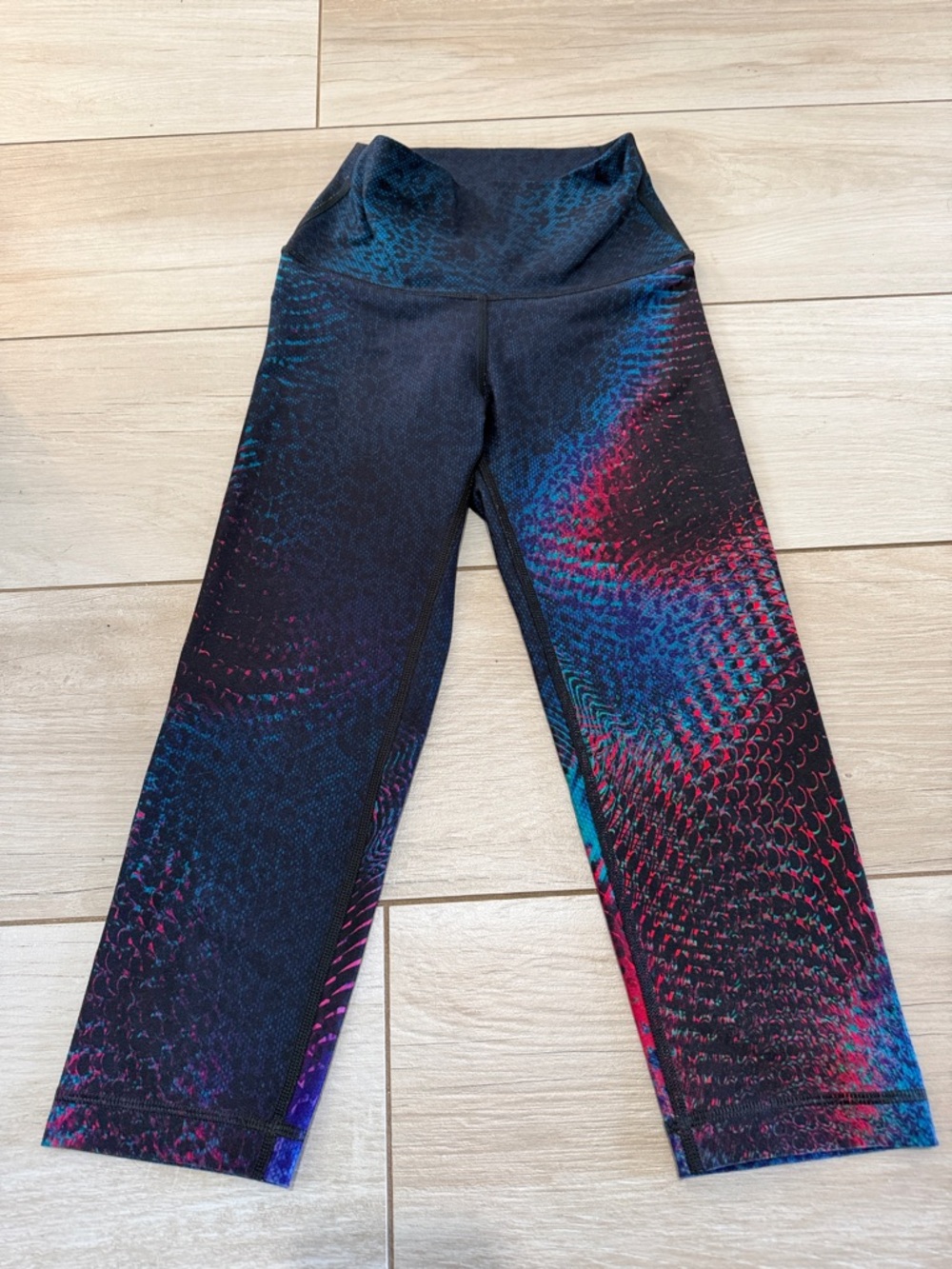 Wear It To Heart “WITH” Black Multicolor Active Leggings - Picture 3 of 10